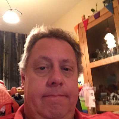 Profile Picture of John Senden (@sendenjohn1000) on Twitter