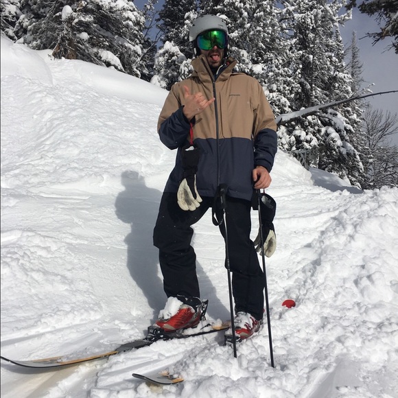 Profile Picture of Steven Esposito (@steven_esposito) on Poshmark