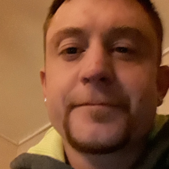 Profile Picture of Michael Dill (@mdill23) on Poshmark