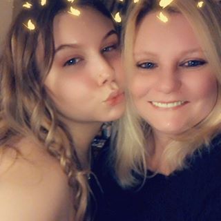 Profile Picture of Kelly Leonard (@Kelkat550) on Facebook