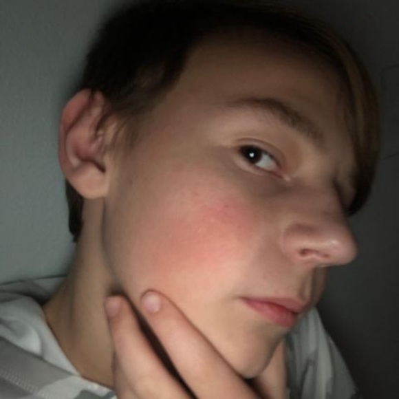 Profile Picture of Andrew Schuppan (@andrewschuppan) on Poshmark