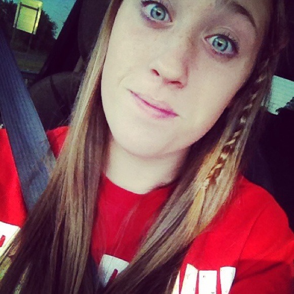 Profile Picture of Kaylee Rohlman (@kaylee_rohlman) on Poshmark