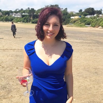 Profile Picture of Hermione LlewelynB (@HermioneLBowen) on Twitter