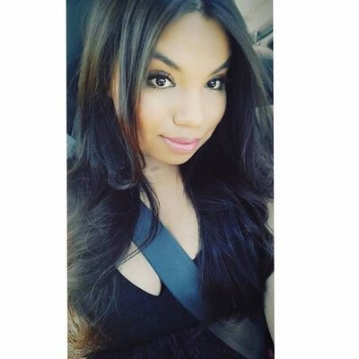 Profile Picture of Carina Gallegos (@simplecarina) on Twitter