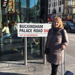 Profile Picture of Christine Chiaramont (@@christinechiaramonte) on Tiktok