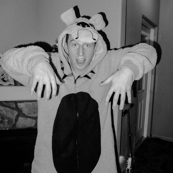 Tanner Tolari - Poshmark Profile Picture of Tanner Tolari (@tman1123) on Poshmark