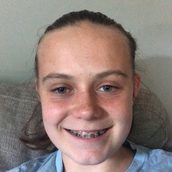 Profile Picture of Annabelle Largent (@annabellel544) on Poshmark