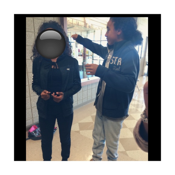 Profile Picture of Tyiesha Wilson (@curlyyhead) on Poshmark