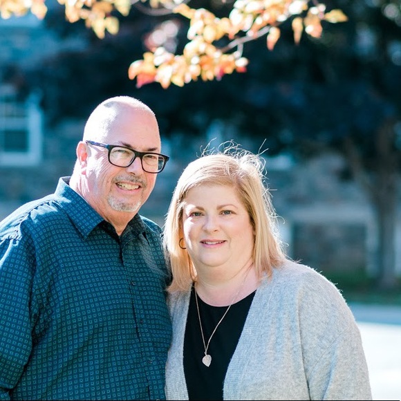 Profile Picture of Sarah Greenham (@sgreenham7) on Poshmark