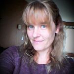 Profile Picture of Kim Deveau (@deveaukim) on Instagram