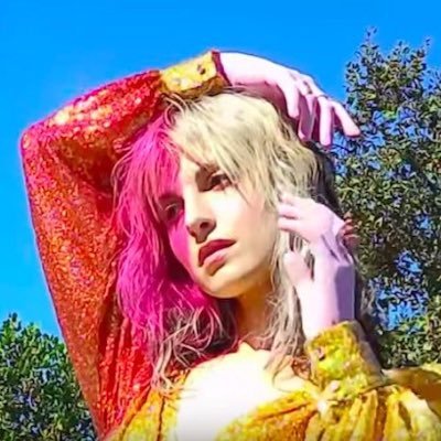 Profile Picture of Kate Steele-Warren (@PunkKateSteele) on Twitter