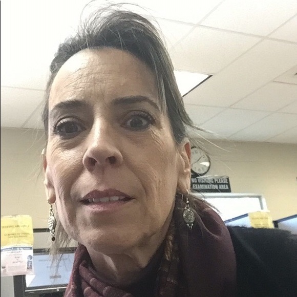 Profile Picture of Maria Cabrales (@mariaseller2008) on Poshmark