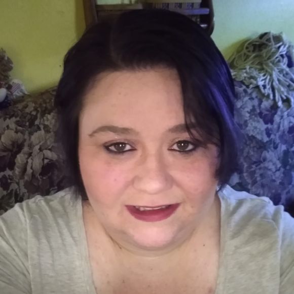 Profile Picture of Jamie Frymire (@jfrymire) on Poshmark