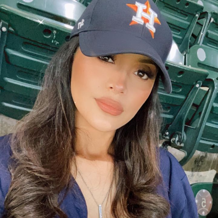 Profile Picture of Nancy (@nancy.vee) on Tiktok