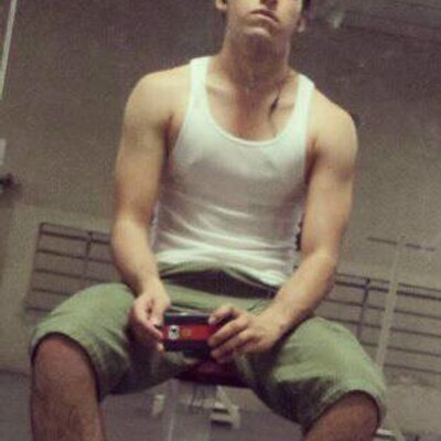 Profile Picture of Axel Flores (@axelflores22) on Twitter