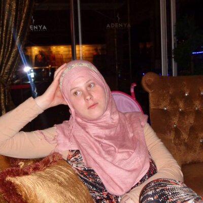 Profile Picture of Danielle Coward (@DanielleArchie) on Twitter