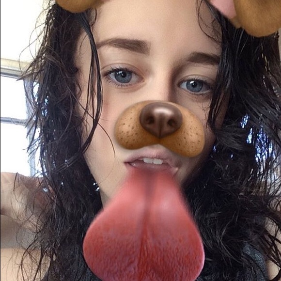 Profile Picture of Danielle Picerno (@obeydxni) on Poshmark