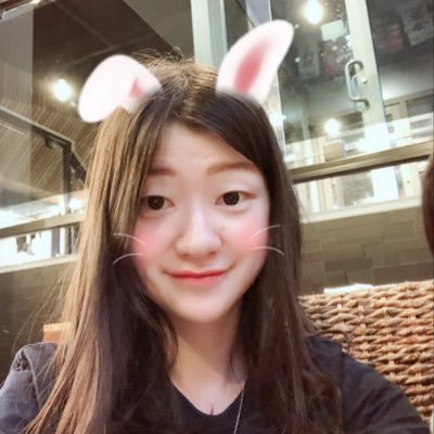 Profile Picture of Lucille Li (@LucilleLi2) on Twitter