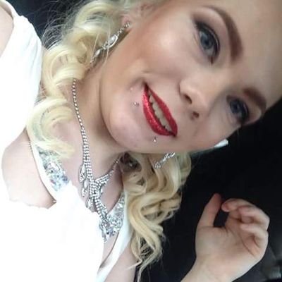 Profile Picture of Joyce Mcneely (@JoyceMcneely) on Twitter