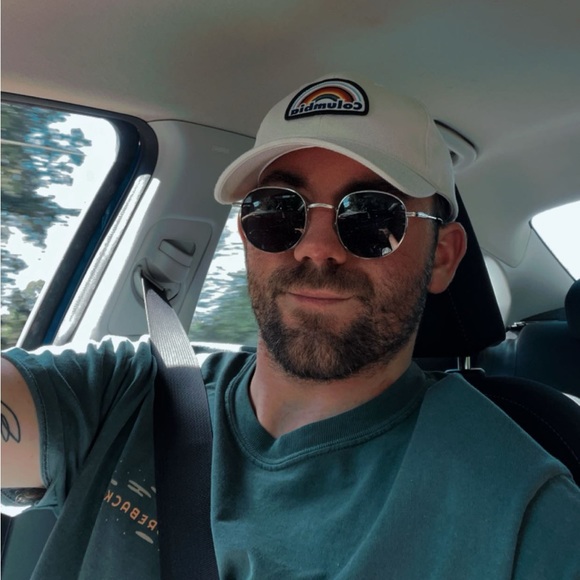 Profile Picture of Seth Robbins (@sethrobbins917) on Poshmark