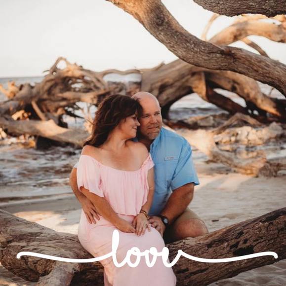 Profile Picture of Amy Anken (@alanken) on Poshmark