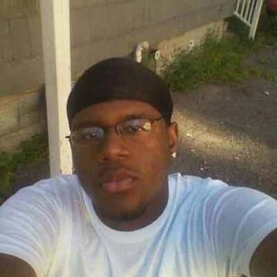 Sheldon Hall Davis - Twitter Profile Picture of Sheldon Hall Davis (@MaxBe23) on Twitter