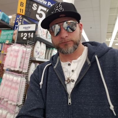 Profile Picture of Shawn Herring (@ShawnHe47278107) on Twitter