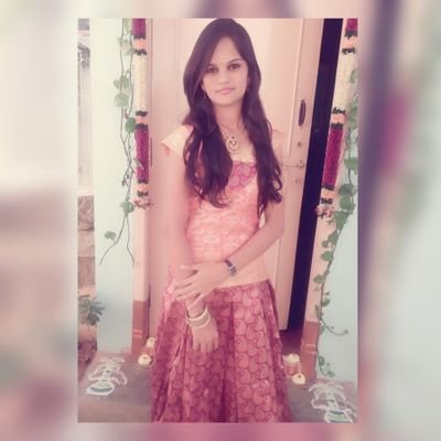 Profile Picture of Varsha Prakash (@VarshaPrakash7) on Twitter