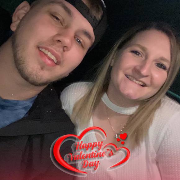 Profile Picture of Autumn Bowen (@sportschik2016) on Poshmark