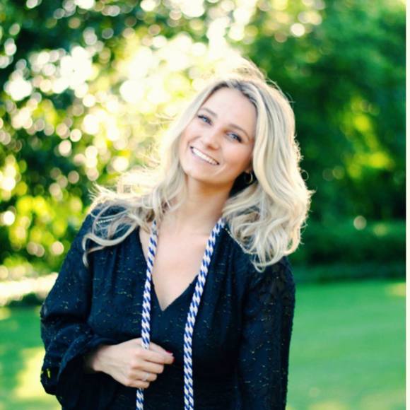 Profile Picture of Sammy Dahlen (@catchersam10) on Poshmark