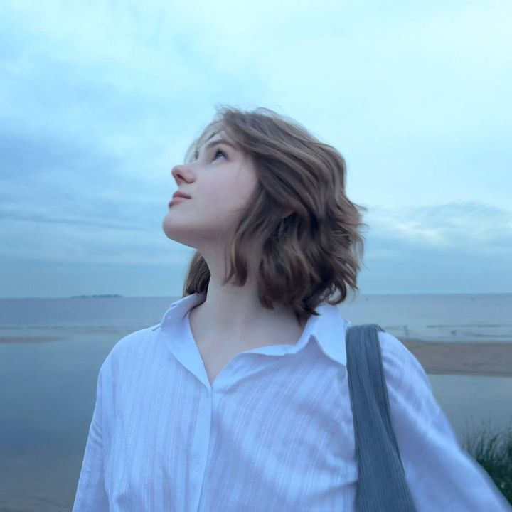 Profile Picture of Lis (@lisasmekta) on Tiktok