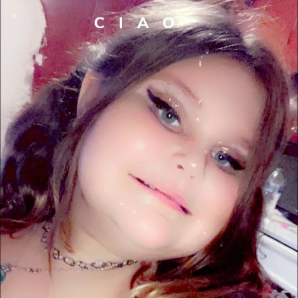 Profile Picture of Michaela Doxtader (@mdoxtader) on Poshmark