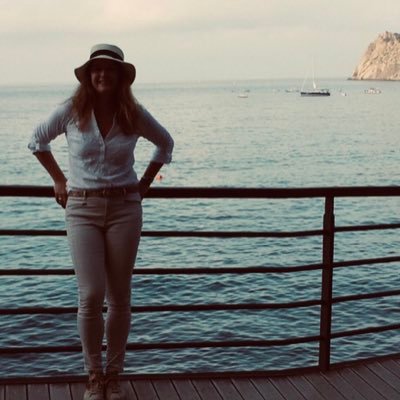 Profile Picture of Elizabeth Parker (@parkerlizz) on Twitter