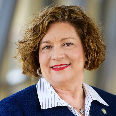 Profile Photo of Carla Nelson (@CarlaNelsonMN) on Twitter