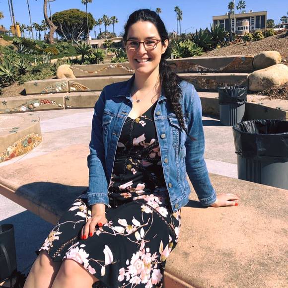 Profile Picture of Amanda Cavazos (@amanda0897) on Poshmark