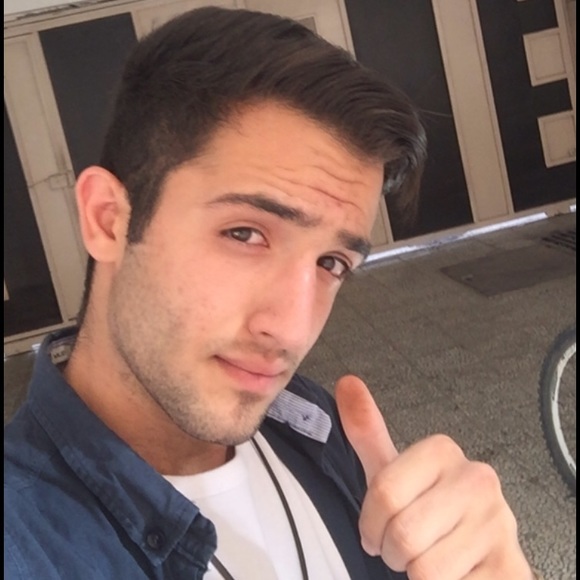 Profile Picture of Mohammad Reza (@mohammad4102) on Poshmark