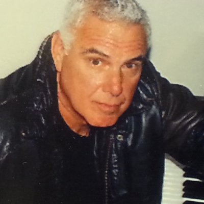 Profile Picture of Jay Robert Goldstein (@goldenboy1234) on Twitter