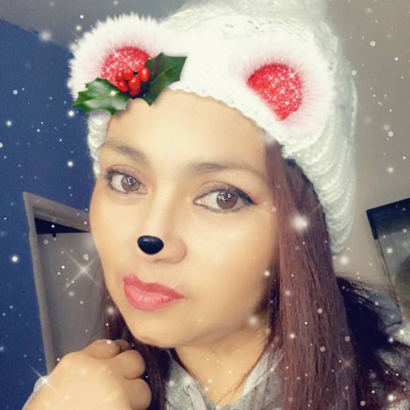 Profile Picture of Iris Tamayo (@iris_tamayo78) on Poshmark