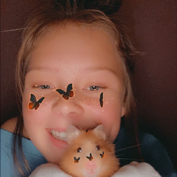 Profile Picture of Alexis Sitzes (@lex07244) on Poshmark