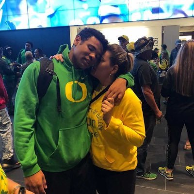 Profile Picture of Anthony Booker (@ABooker12) on Twitter