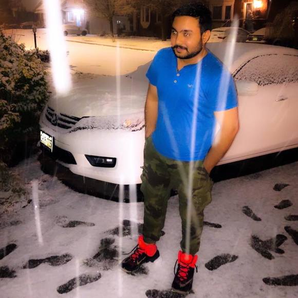 Profile Picture of Harnishan Cheema (@harnishancheema) on Poshmark