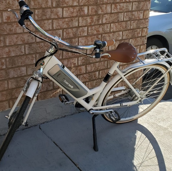 Profile Picture of Vishal Mistry (@vishalmistry) on Poshmark