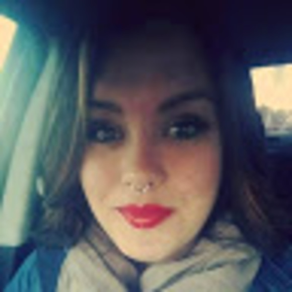 Whitney Iparraguirre - Poshmark Profile Picture of Whitney Iparraguirre (@iparragw) on Poshmark