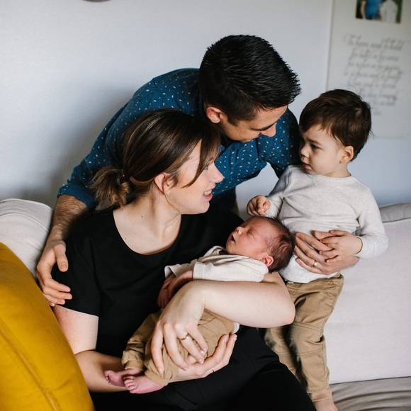 Profile Picture of Brittany Lownsbery (@brittanylee1744) on Poshmark