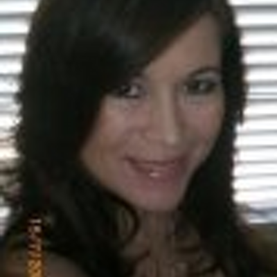 Profile Picture of Cindy Linder (@sparklycindy) on Twitter