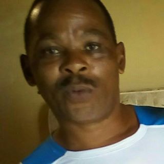 Ericapplegreen Applegreen - Facebook Profile Picture of Ericapplegreen Applegreen (@ericapplegreen.applegreen) on Facebook