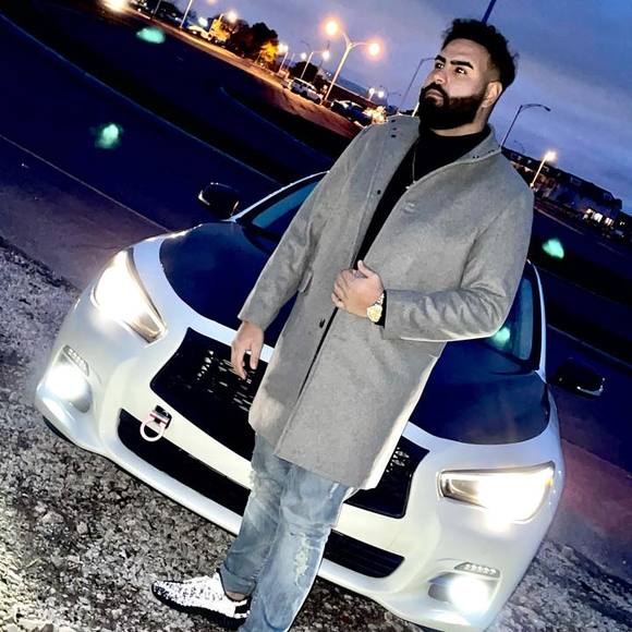 Profile Picture of Fadi Takla (@fadytakla) on Poshmark