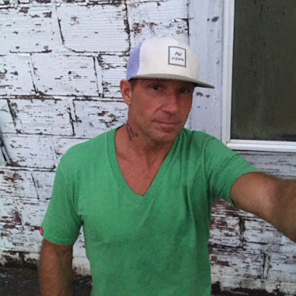 Profile Picture of James Colvin (@jamescolvin58) on Poshmark