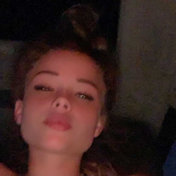 Profile Picture of Jubaby 😫🥰 (@lilg_420) on Poshmark
