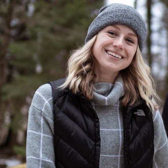 Profile Picture of Maddy Sislow (@mmsislow) on Poshmark